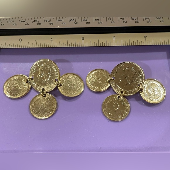 Earrings Lively Dangling Coins Posts Gold Tone, No Backs - Picture 1 of 5